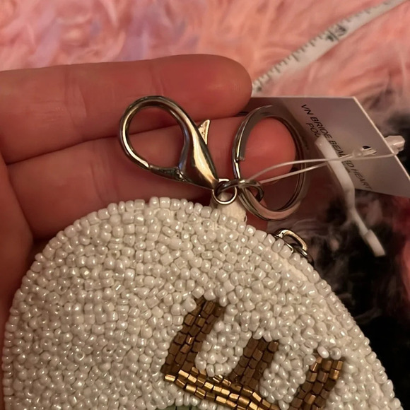 NWT Beaded Bride Clip On Zip Pouch - Picture 4 of 4